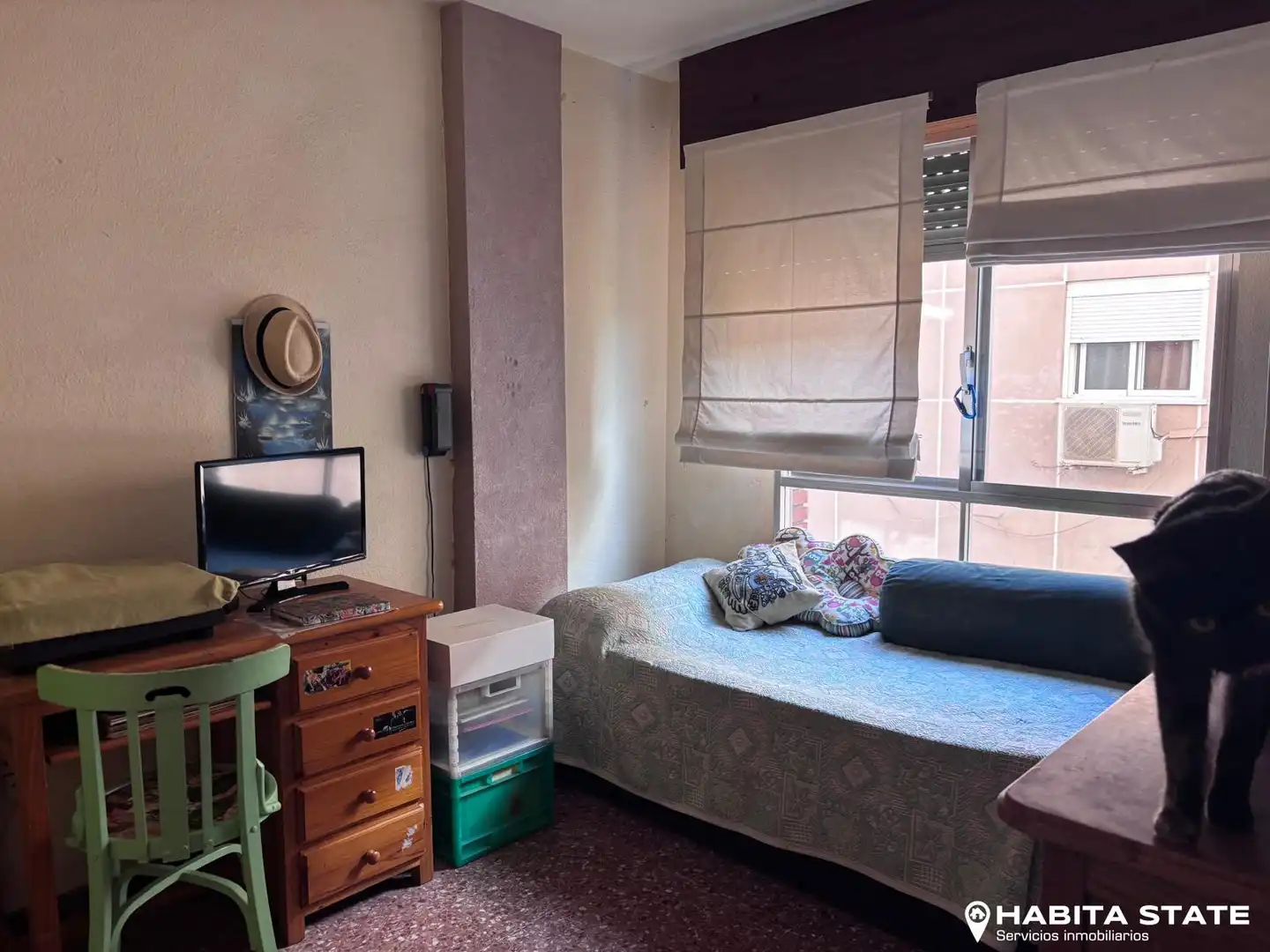 Habitación de Piso en venta en Almería con Aire acondicionado, Terraza y Horno