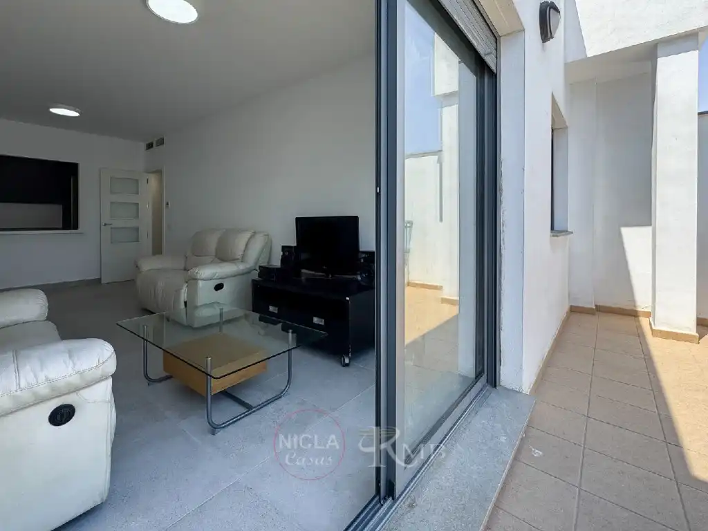 Apartamento en venta en Garrucha con Aire acondicionado, Terraza y Amueblado