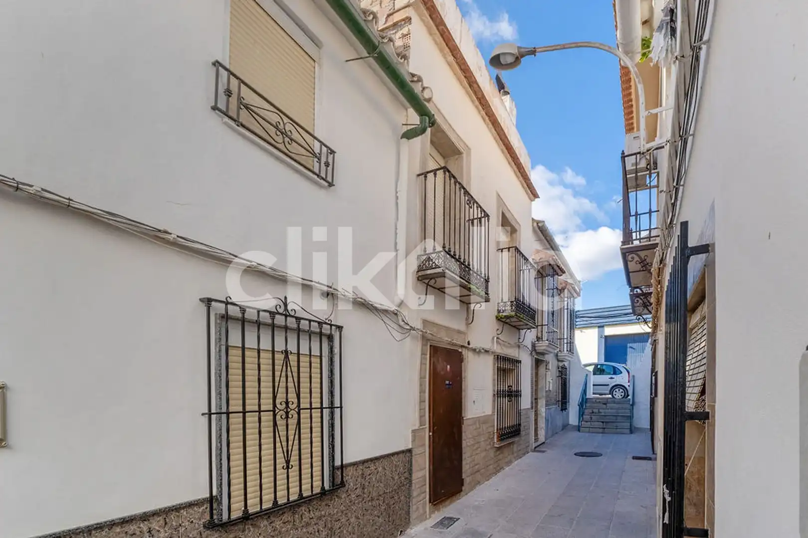 Vista exterior de Casa o xalet en venda en Puente Genil amb Terrassa