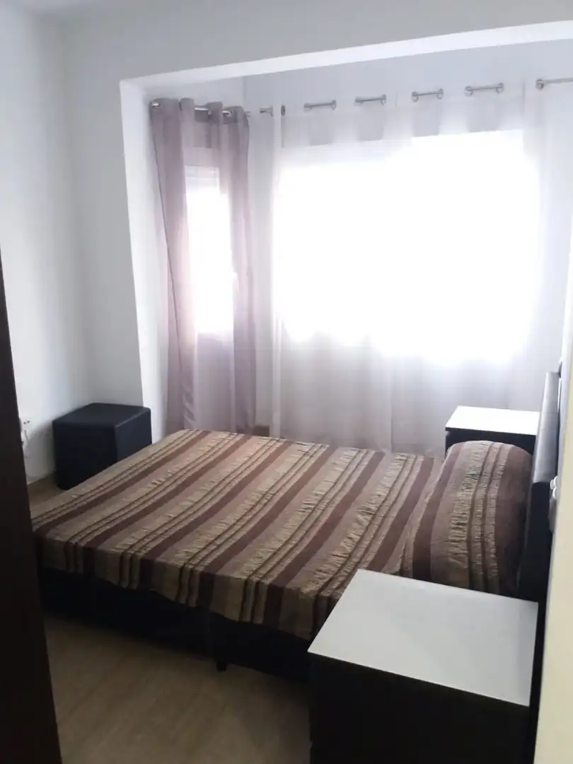Habitación de Piso de alquiler en Elche / Elx con Amueblado