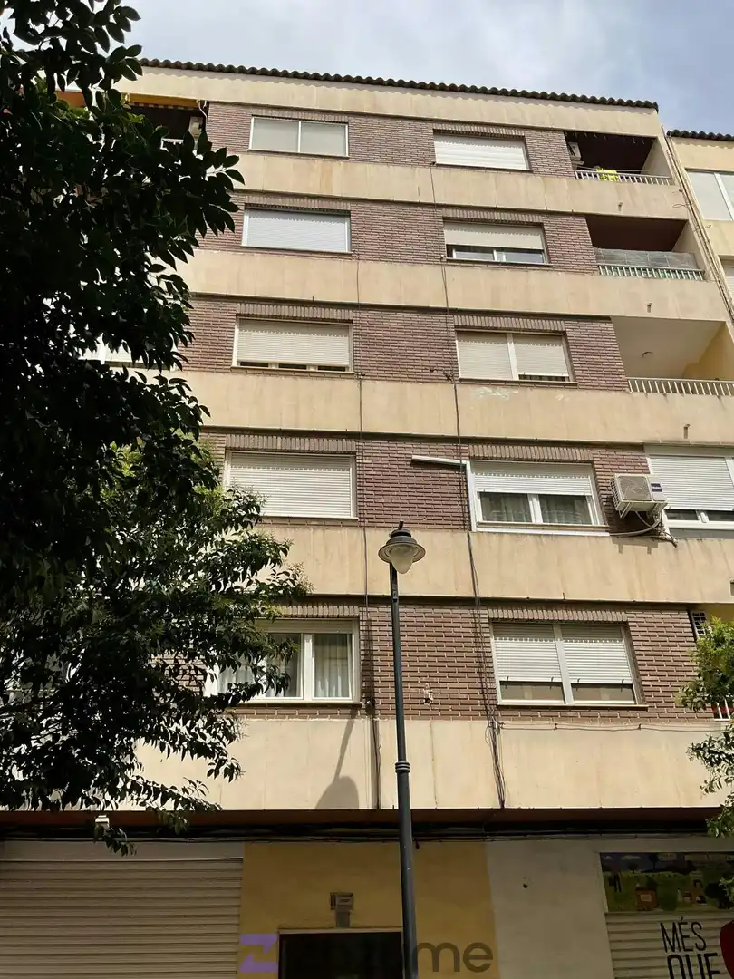 Vista exterior de Pis de lloguer en Ontinyent amb Moblat, Forn i Rentadora