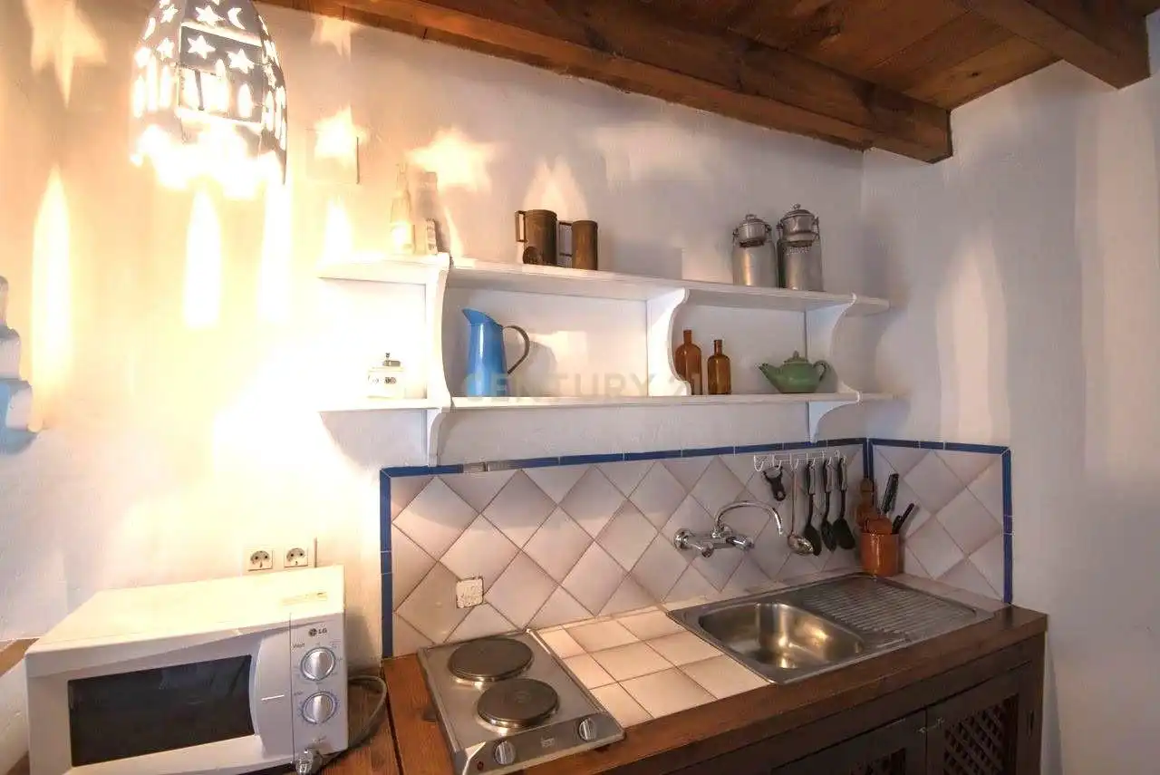 Cocina de Casa o chalet en venta en La Taha con Jardín privado, Trastero y Piscina