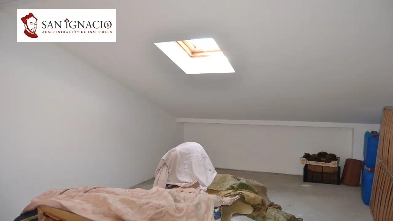 Habitación de Piso en venta en Trespaderne con Calefacción, Terraza y Trastero