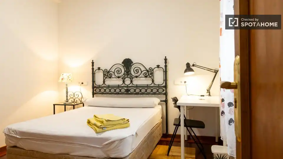 Room in Comillas