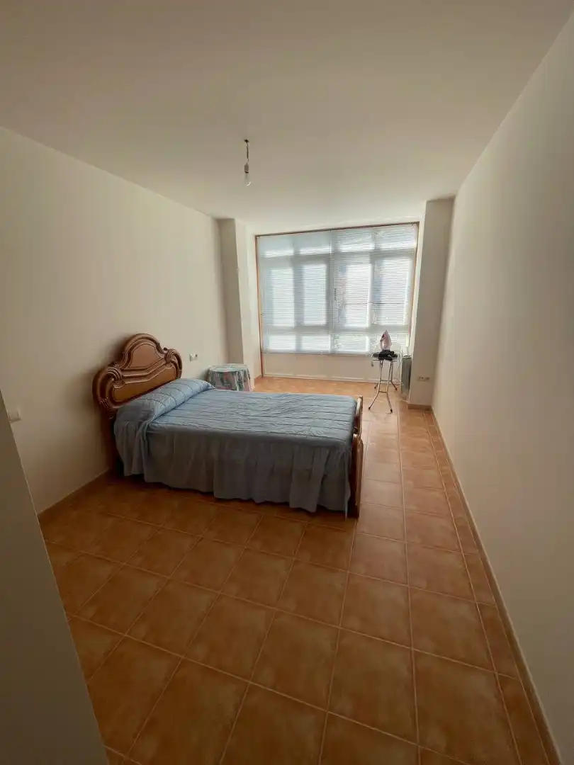 Habitación de Casa o chalet en venta en Culleredo con Calefacción, Jardín privado y Amueblado
