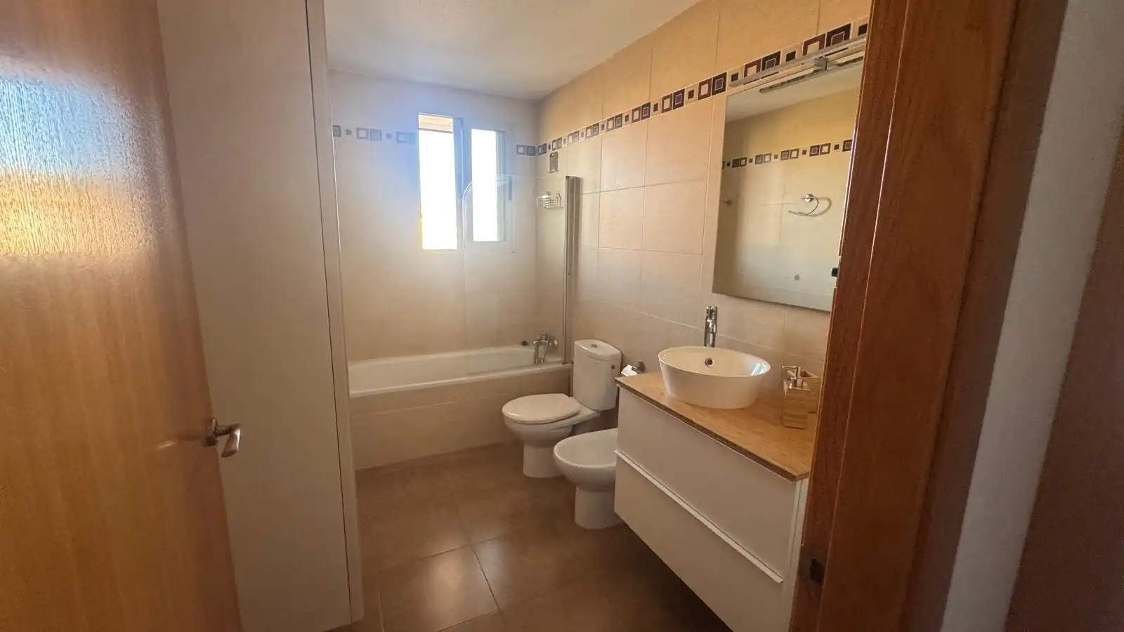 Bany de Pis de lloguer en Cartagena