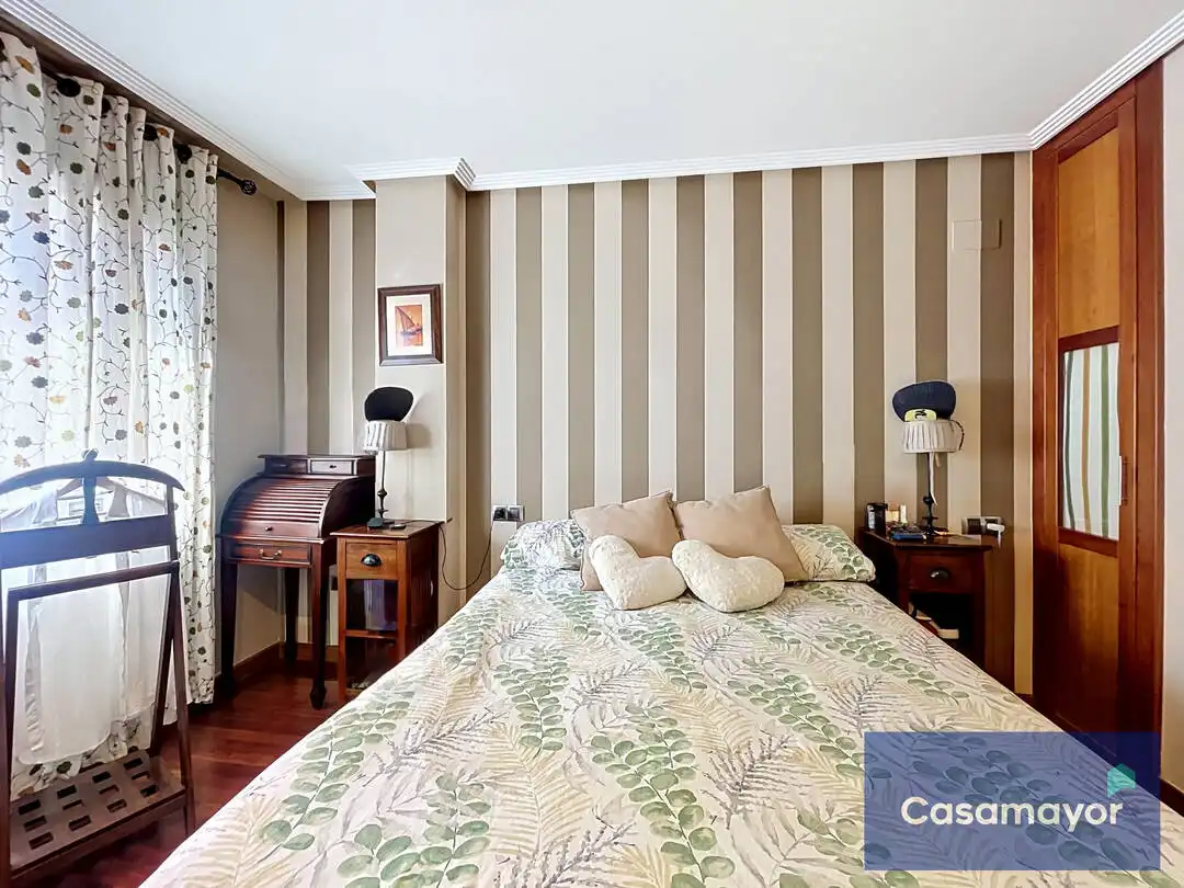 Habitación de Piso en venta en Alicante / Alacant con Aire acondicionado, Calefacción y Trastero