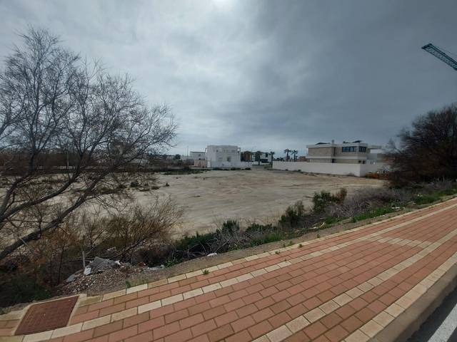Terreno residencial en Venta en Almerimar