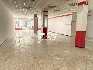 Business premises to rent in El Peso