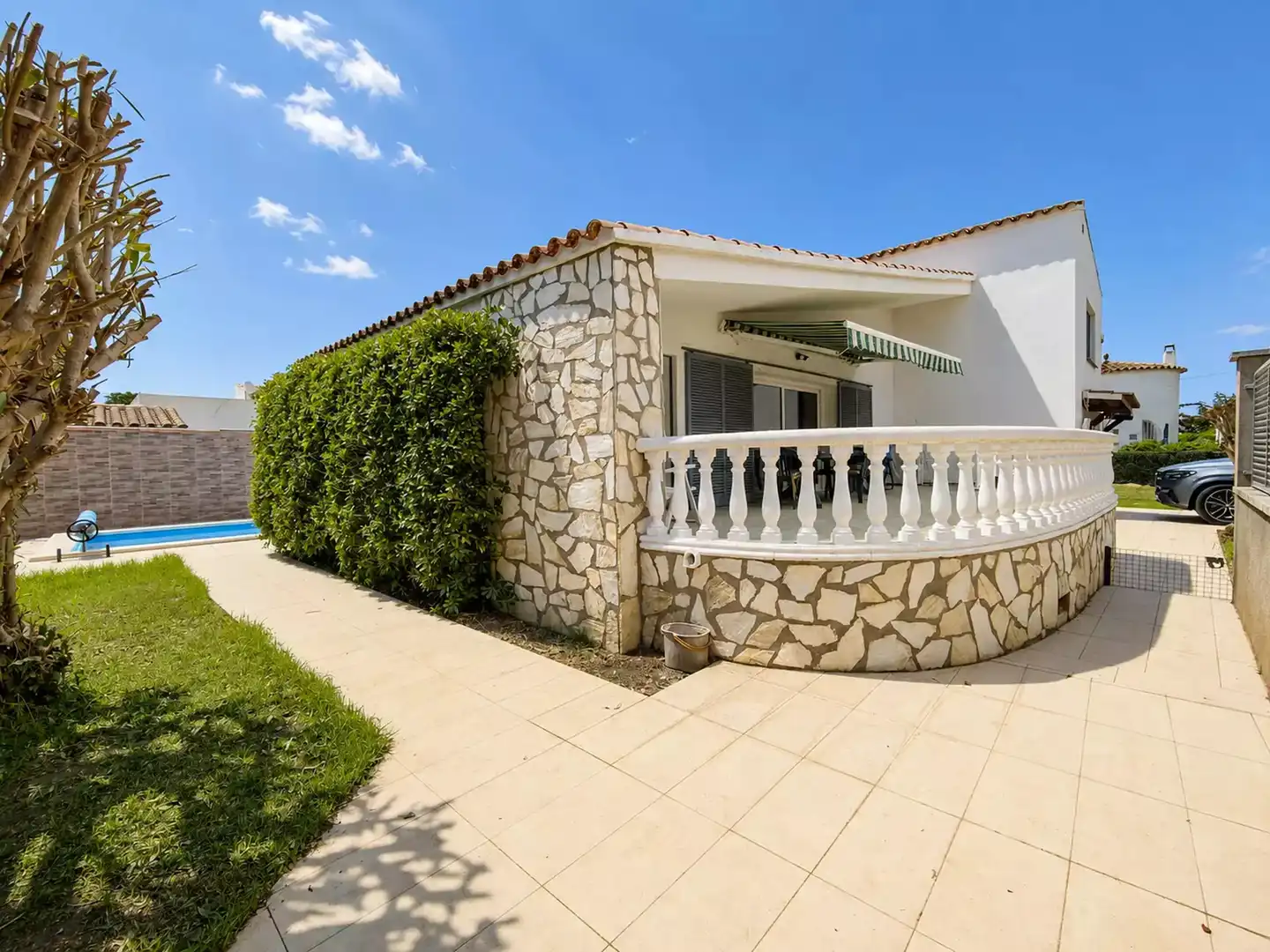 Vista exterior de Casa o chalet en venta en Empuriabrava con Aire acondicionado, Calefacción y Piscina