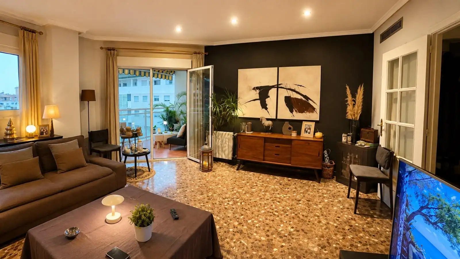Living room of Flat for sale in Valencia  with Air Conditioner, Heating and Private garden