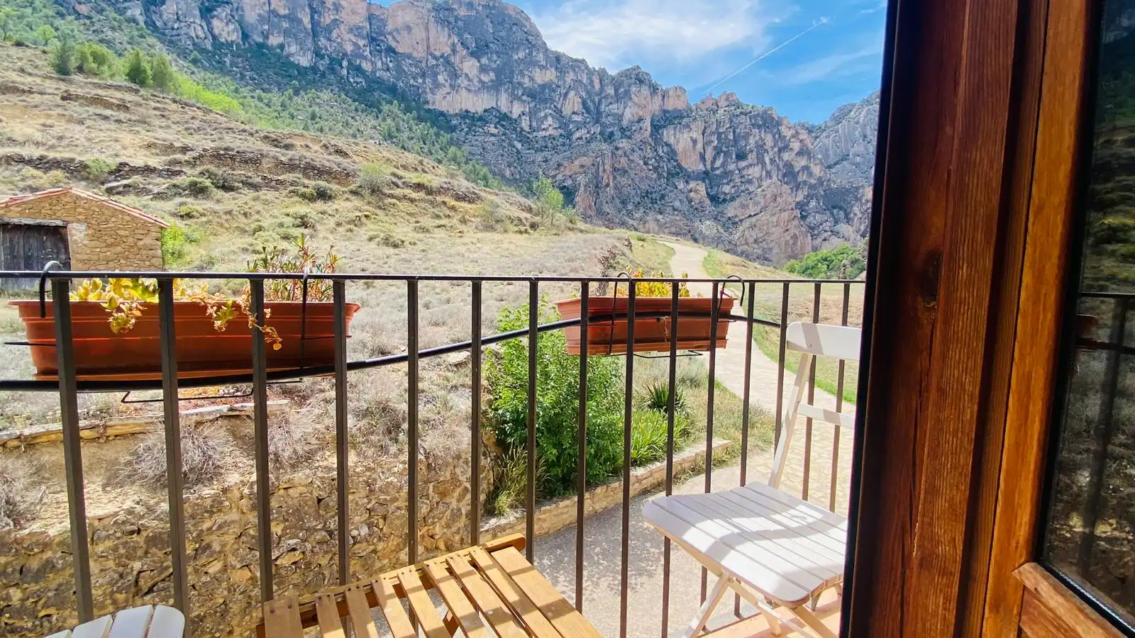 Terraza de Finca rústica en venta en Villarluengo con Calefacción, Trastero y Amueblado