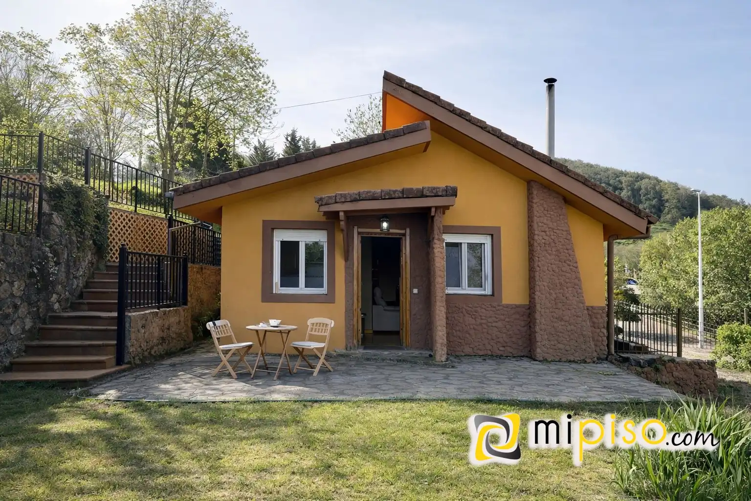 Vista exterior de Casa o chalet en venta en Voto con Calefacción, Jardín privado y Amueblado