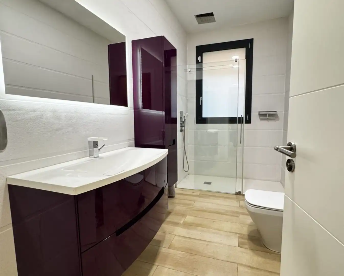 Baño de Casa o chalet en venta en Cubelles con Aire acondicionado, Calefacción y Jardín privado