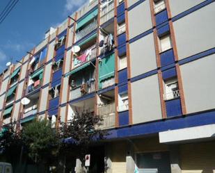 Vista exterior de Pis en venda en Canovelles