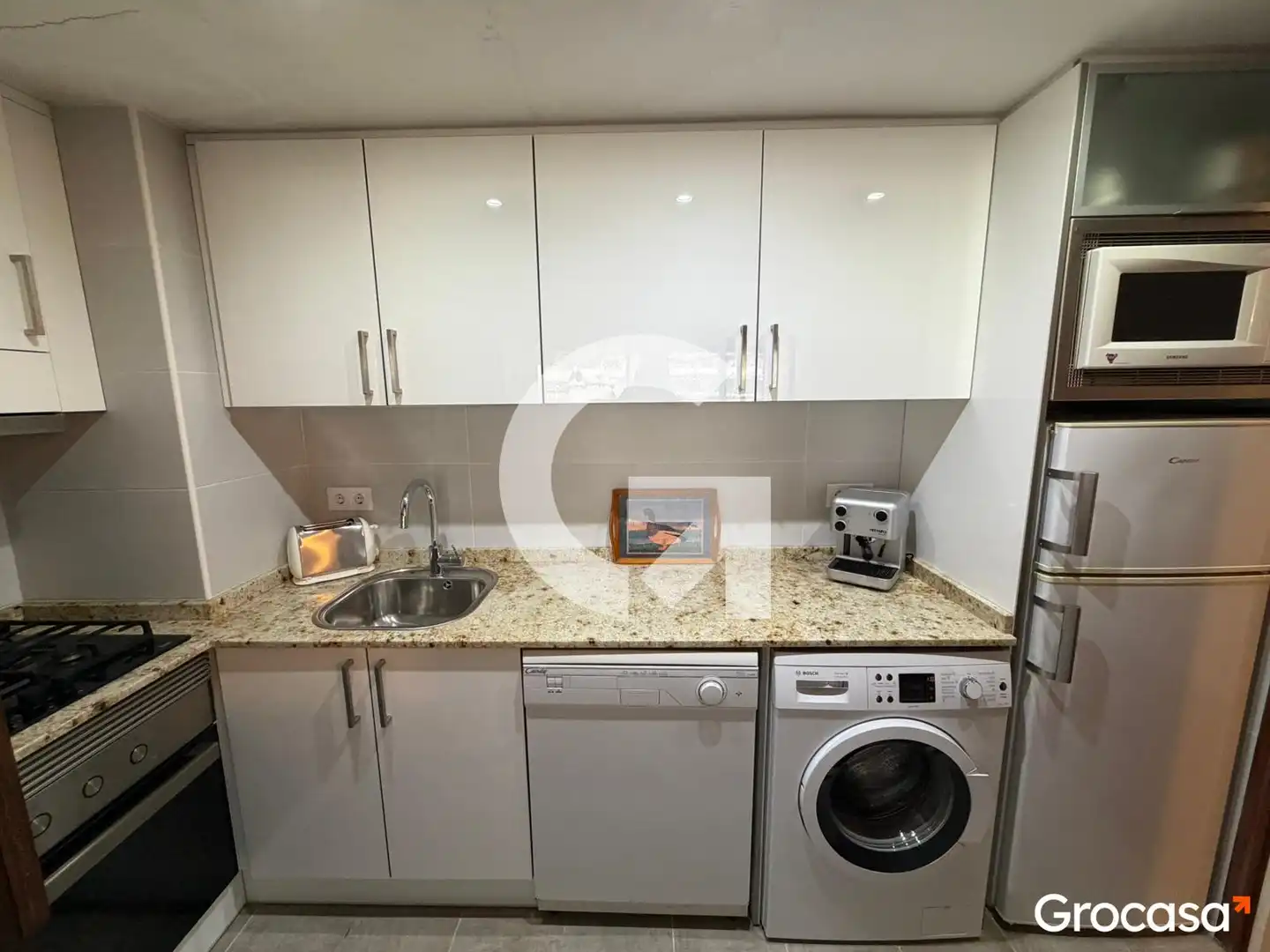 Cuina de Apartament en venda en Tossa de Mar amb Aire condicionat, Terrassa i Forn