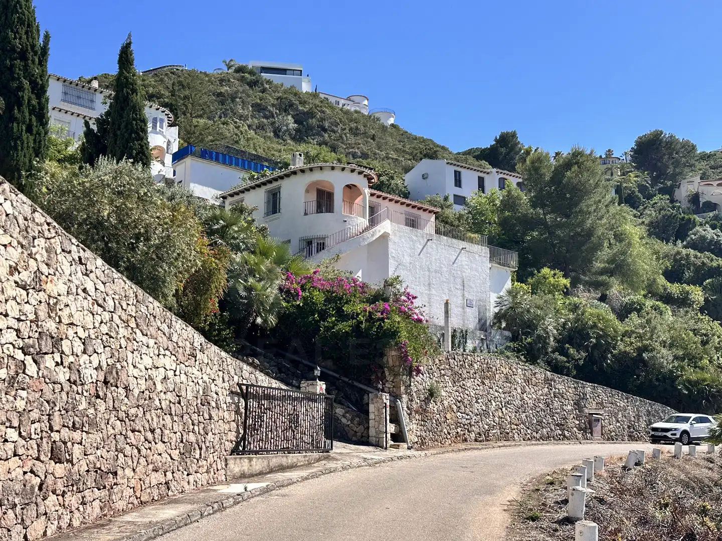 Casa amb piscina en venda a Pego