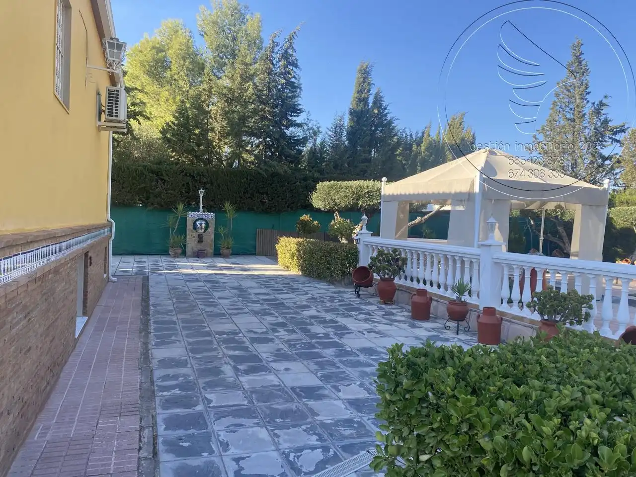 Jardín de Planta baja en venta en Guarromán con Aire acondicionado