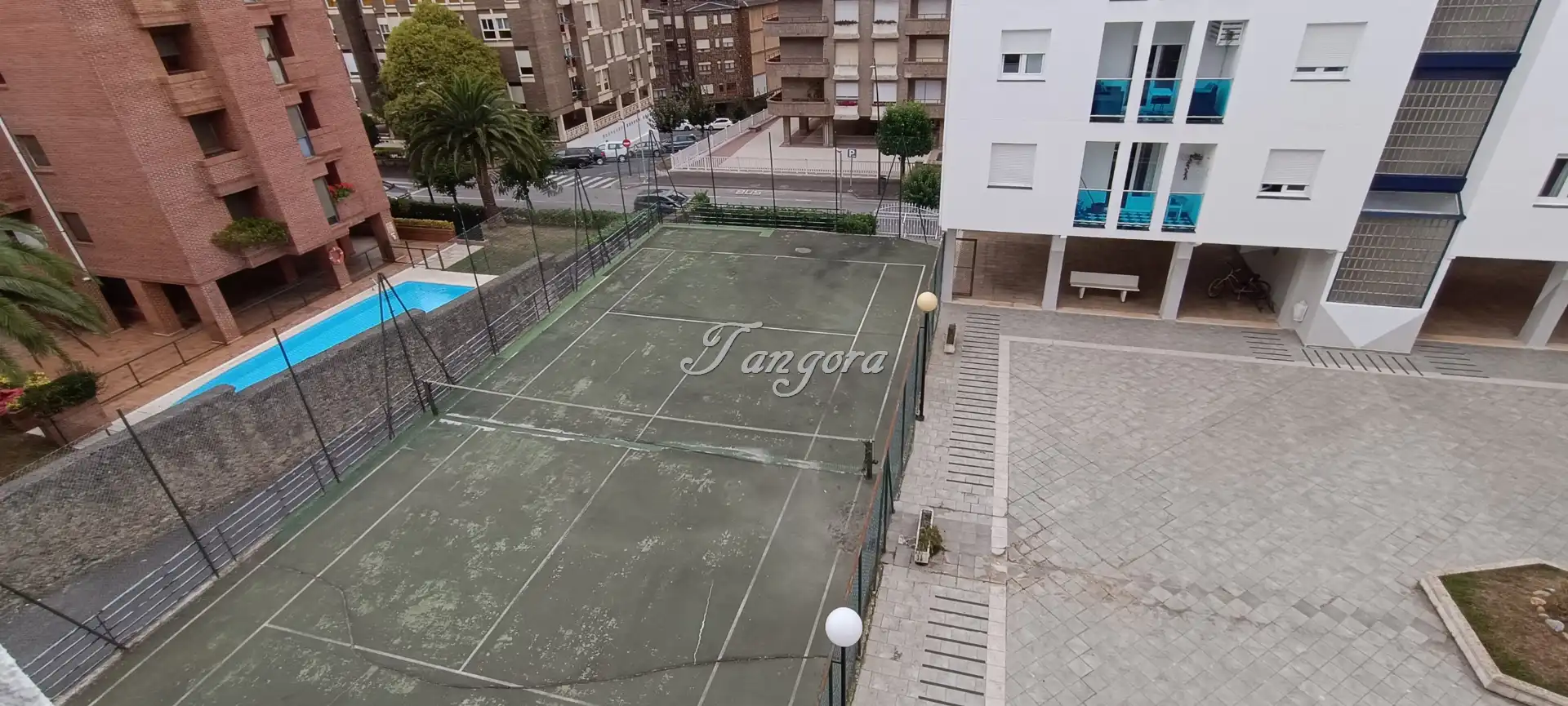 Parkplatz von Wohnung zur Miete in Castro-Urdiales mit Heizung, Terrasse und Möbliert