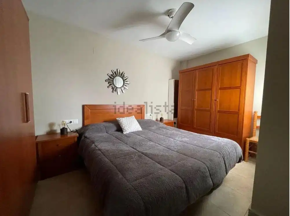 Dormitori de Apartament de lloguer en Moncofa amb Terrassa, Moblat i Balcó