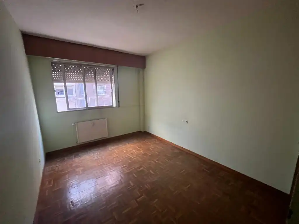 Flat for sale in Calle Marqués de Villores, Ensanche - Franciscanos