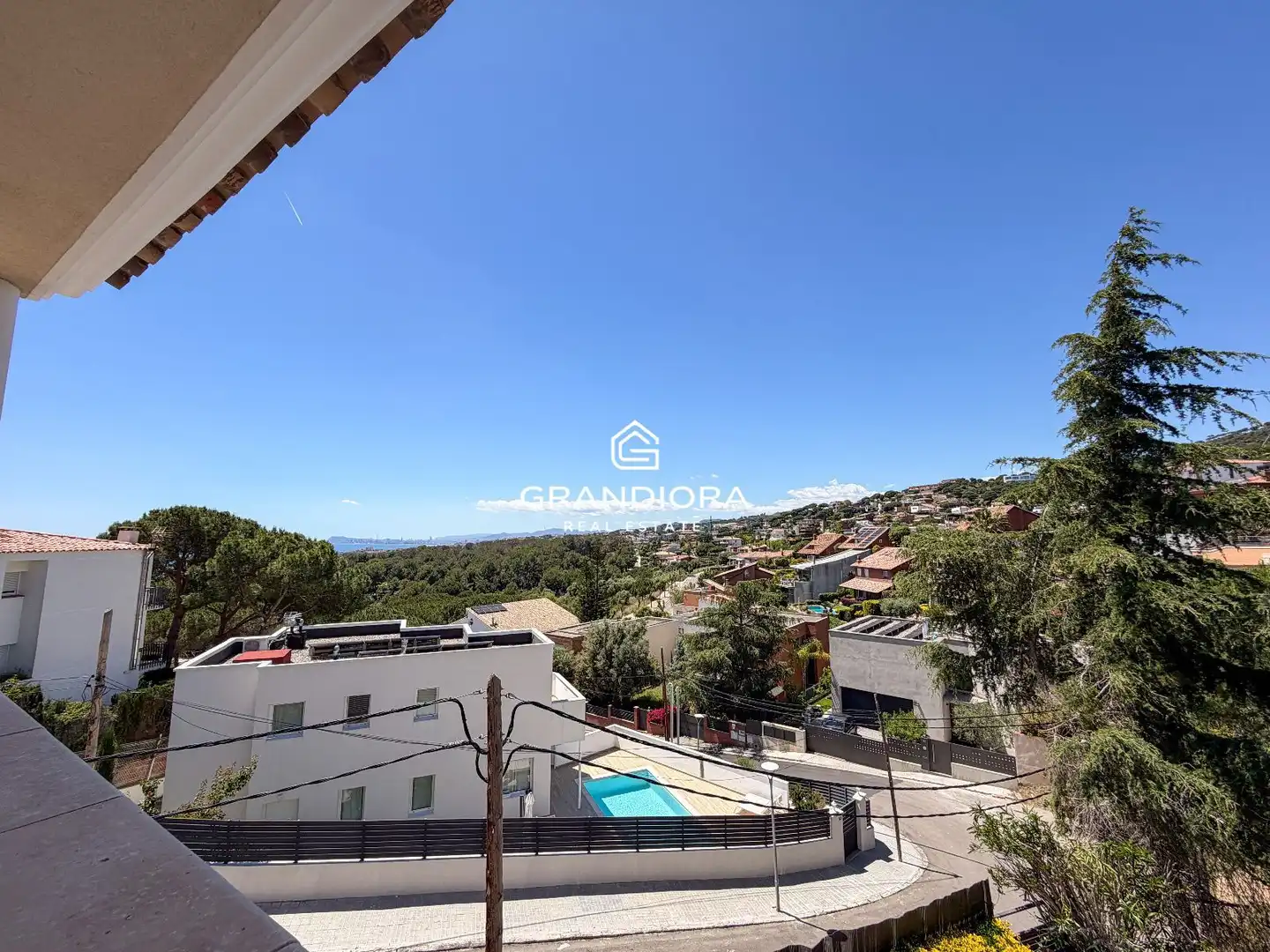 Außenansicht von Haus oder Chalet zur Miete in Premià de Dalt mit Klimaanlage, Terrasse und Schwimmbad