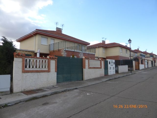 Vista exterior de Casa o xalet en venda en Villaverde de Medina