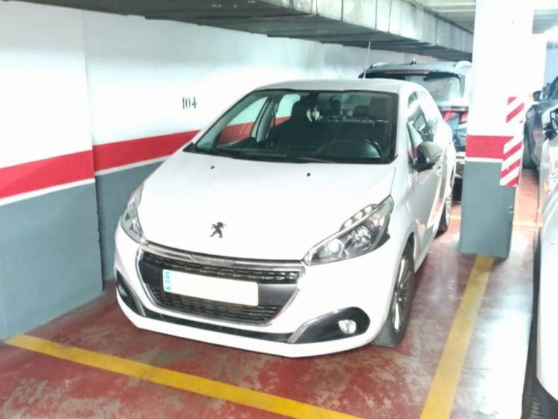 Aparcament de Garatge de lloguer en  Valencia Capital amb Alarma