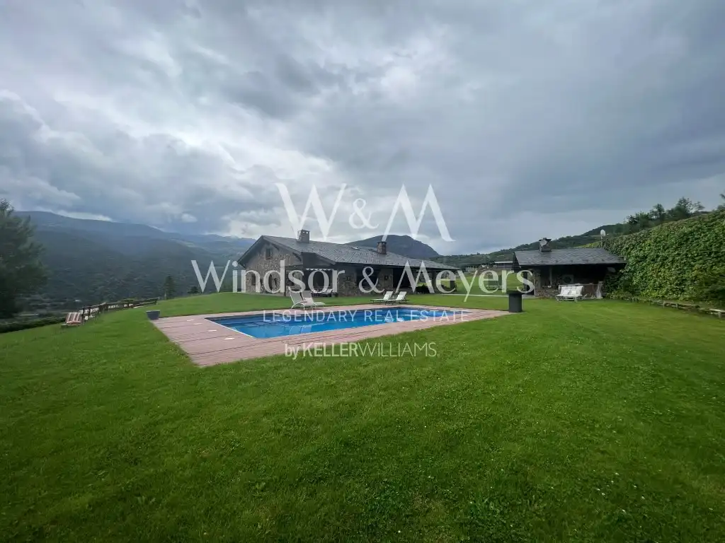 Casa o xalet en venda en Alàs I Cerc amb Jardí privat i Piscina