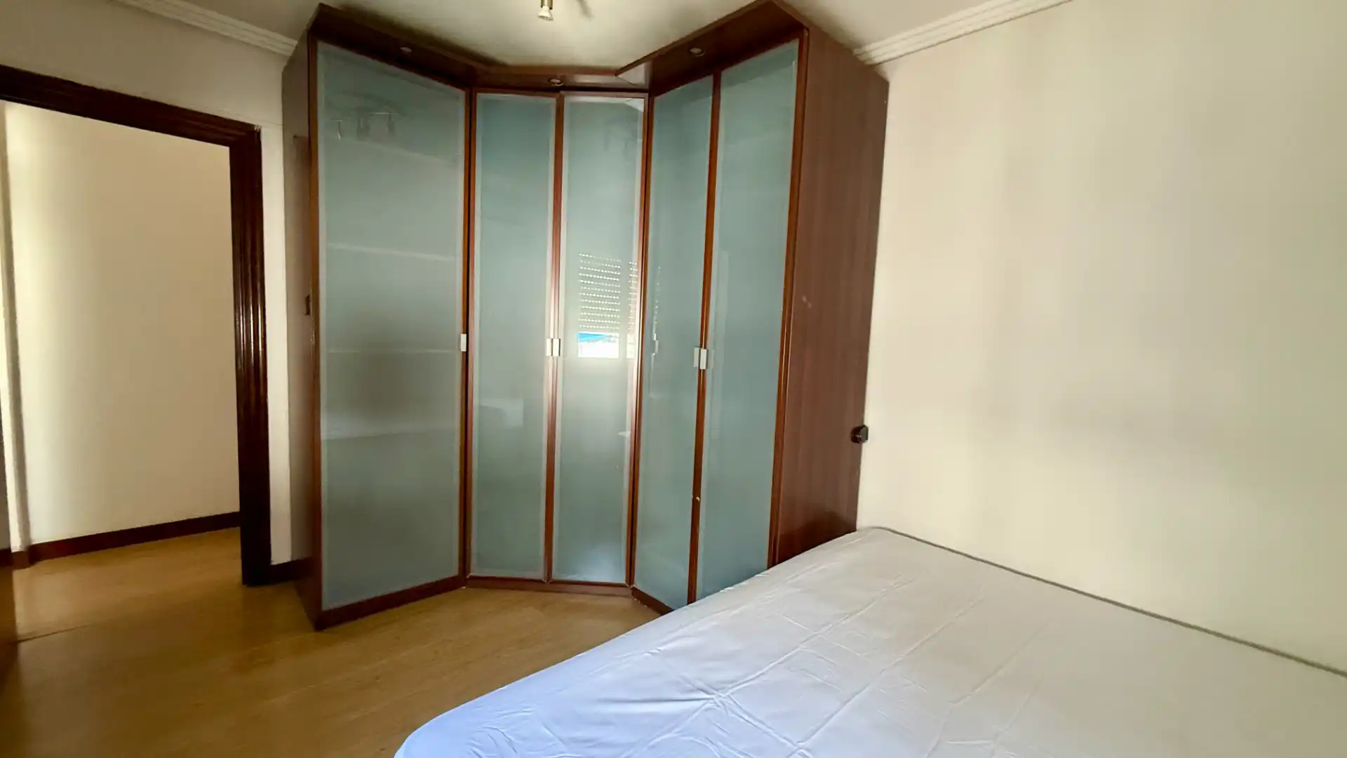 Habitación de Piso en venta en Barakaldo  con Amueblado y Balcón