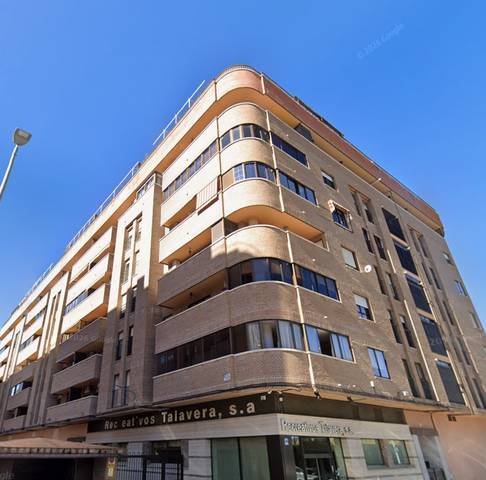 Piso en Venta en calle santiago del estero, 15 en Tres Olivos - La Piedad