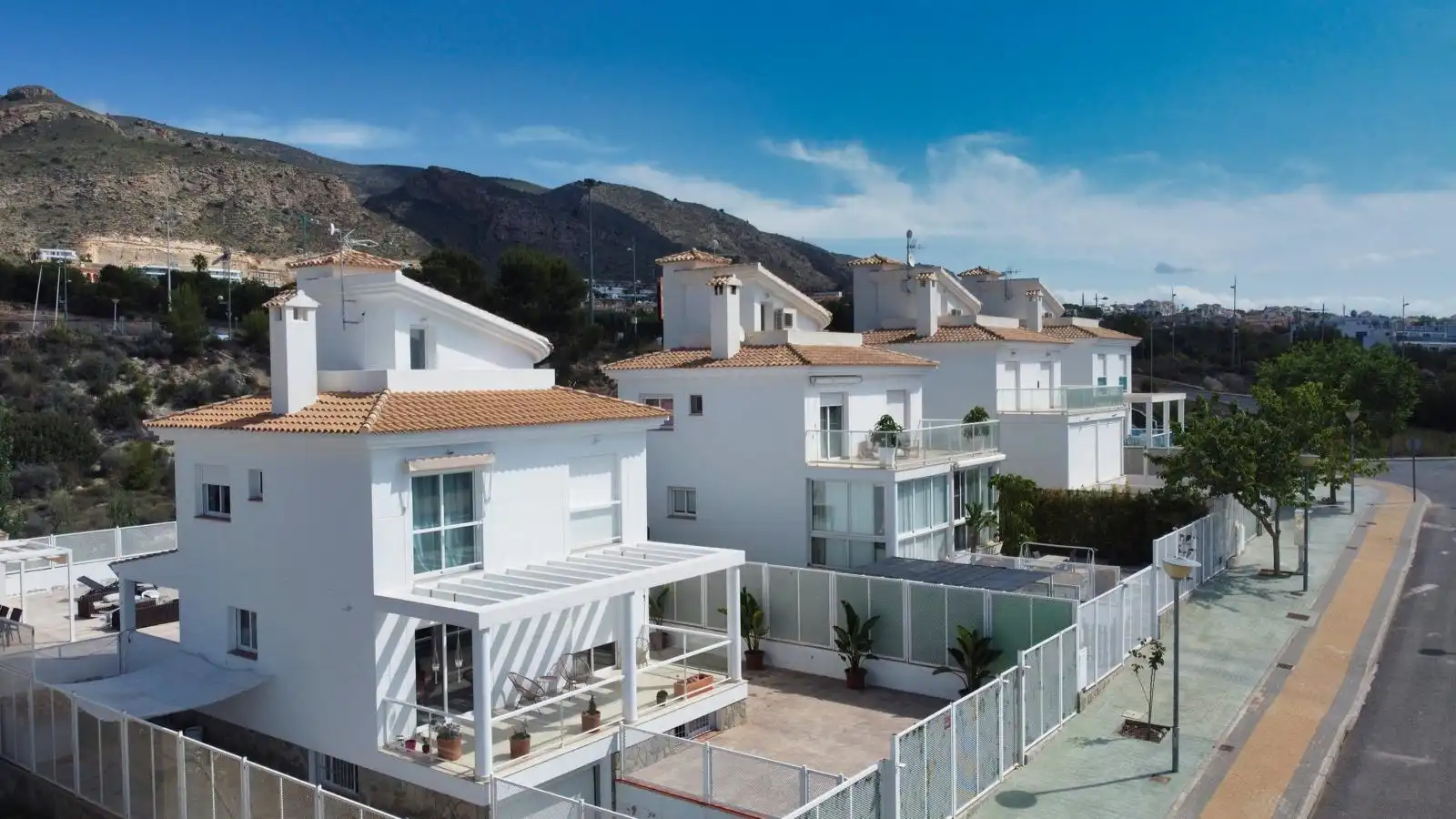 Detached house with pool for sale in Balcón de Finestrat - Terra Marina, imagen 3