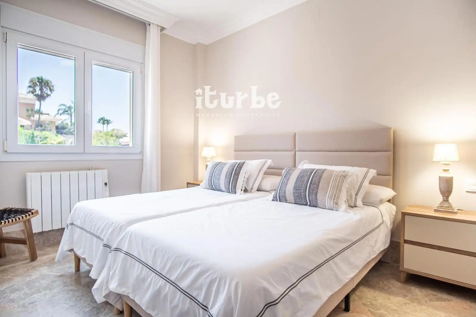 Houses for rent in Eagle-Santa Clara Golf, 14, Alto de los Monteros