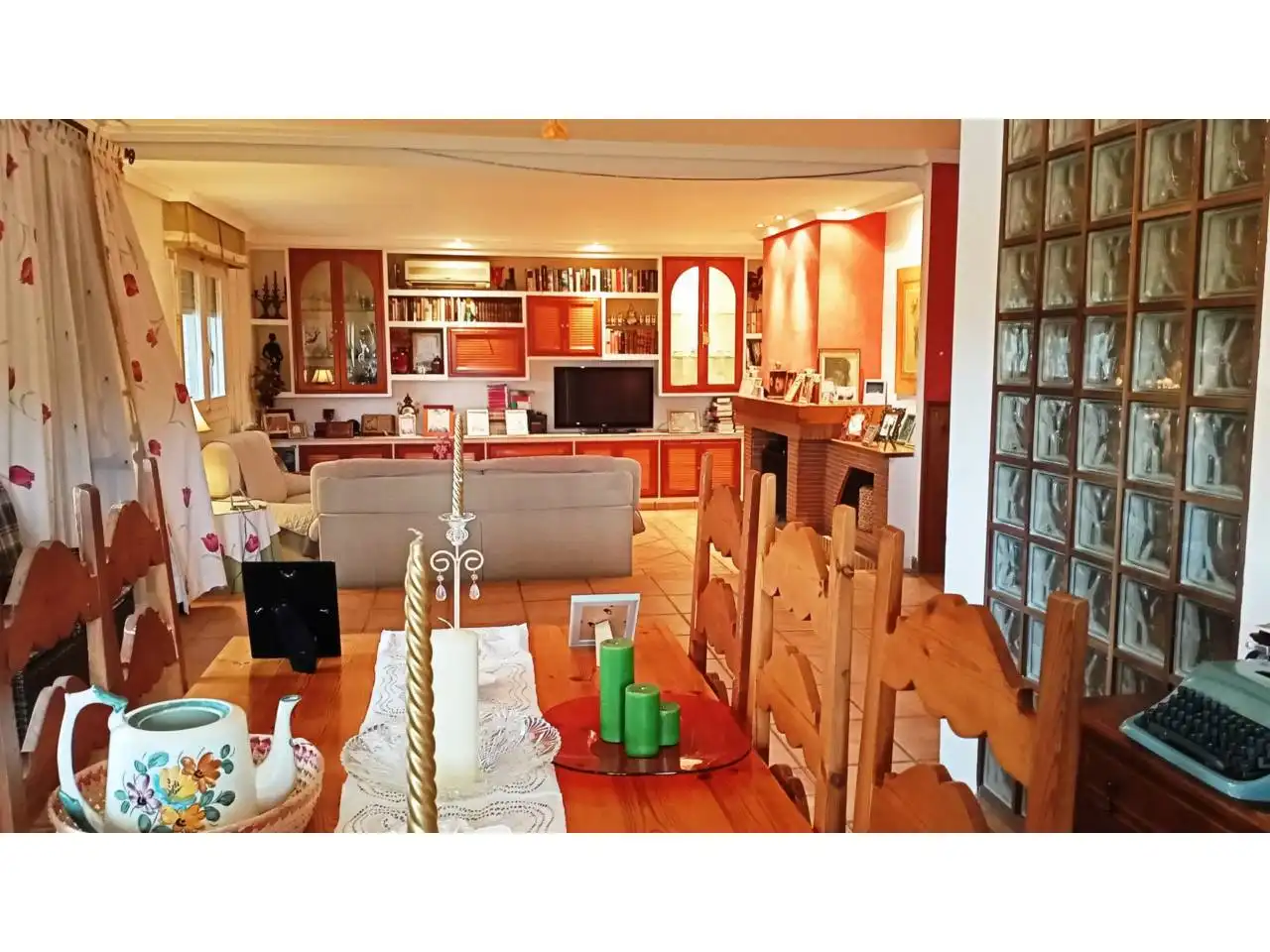 Living room of Houses for sale in Roquetas de Mar  with Air Conditioner, Heating and Private garden