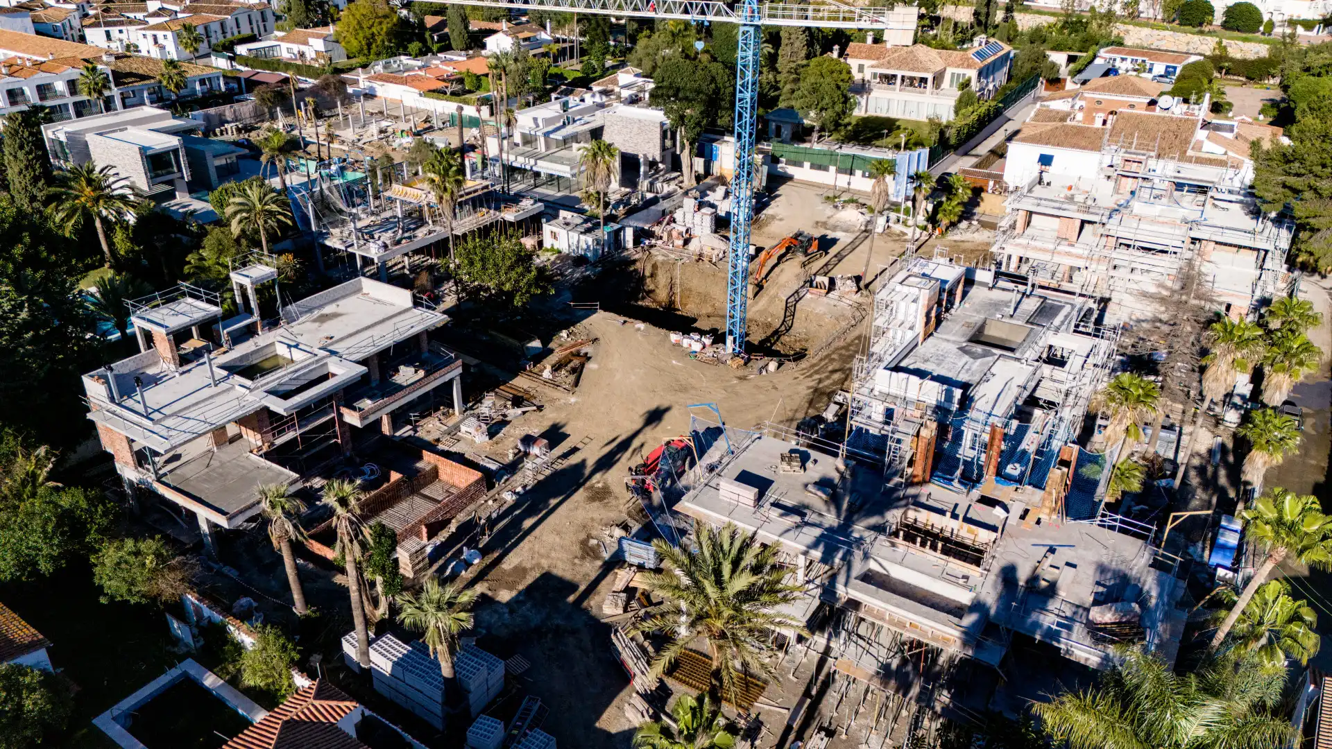 Außenansicht von Haus oder Chalet zum Verkauf in Marbella mit Klimaanlage, Heizung und Privatgarten
