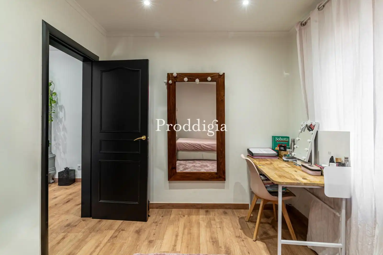 Bedroom of Houses for sale in Cerdanyola del Vallès  with Air Conditioner, Heating and Terrace