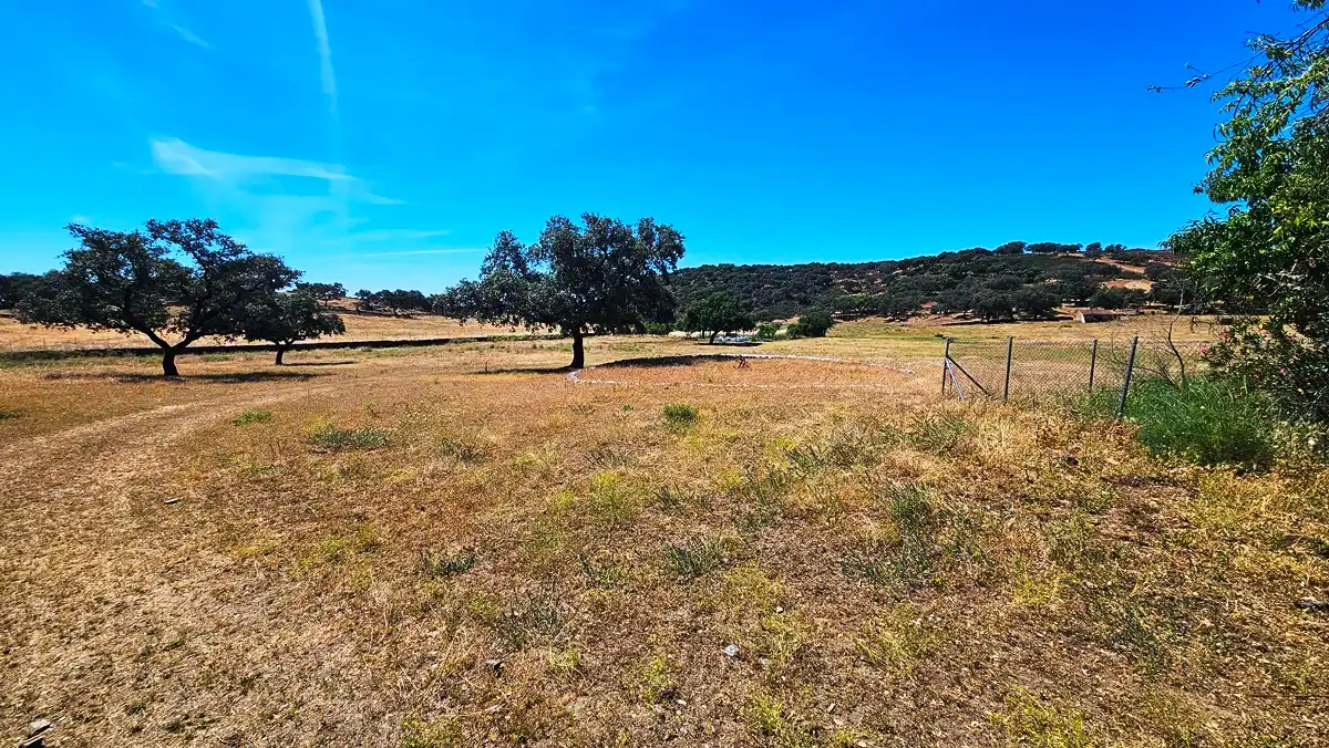 Casa o chalet en venta en Higuera de la Sierra con Aire acondicionado, Jardín privado y Terraza