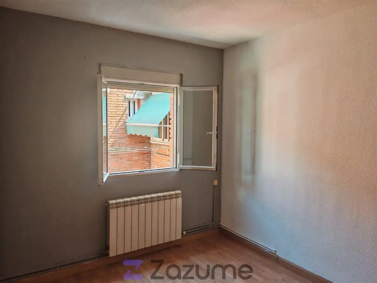 Habitación de Piso de alquiler en Leganés con Calefacción, Terraza y Balcón