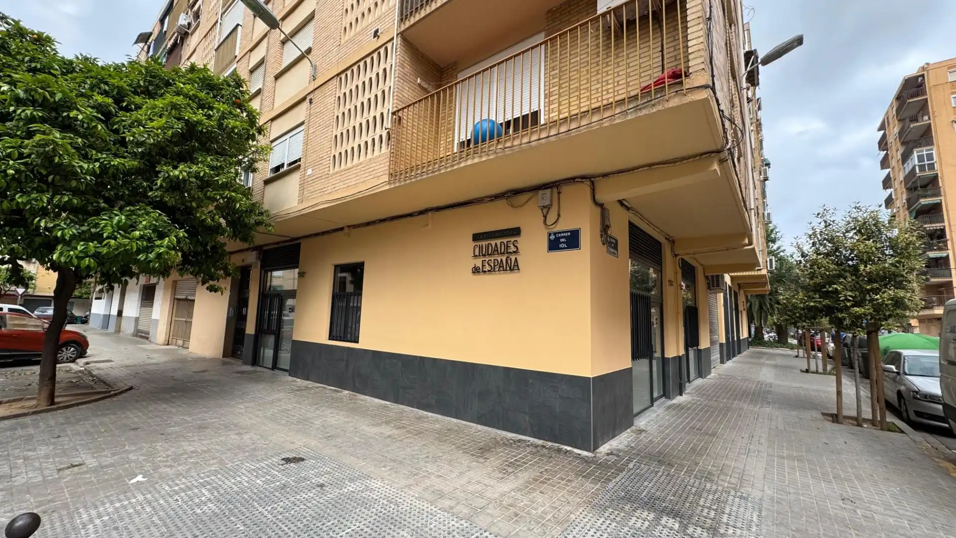 Außenansicht von Erdgeschoss zum Verkauf in Valencia