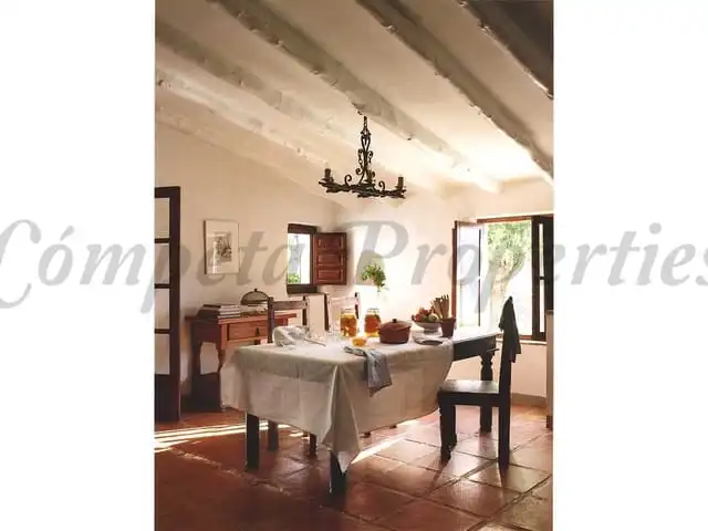 Casa adosada en venta en Canillas de Aceituno