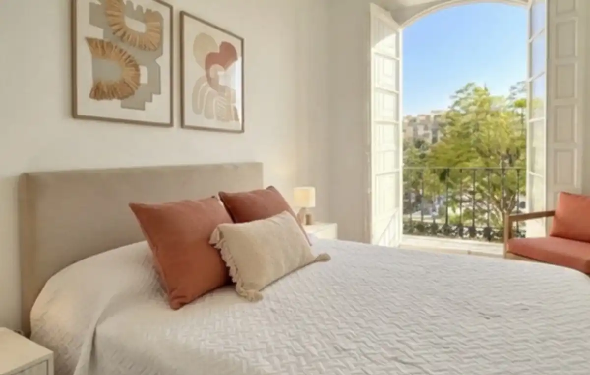 Inmuebles singulares con ascensor en venta en Plaza de la Merced, imagen 5