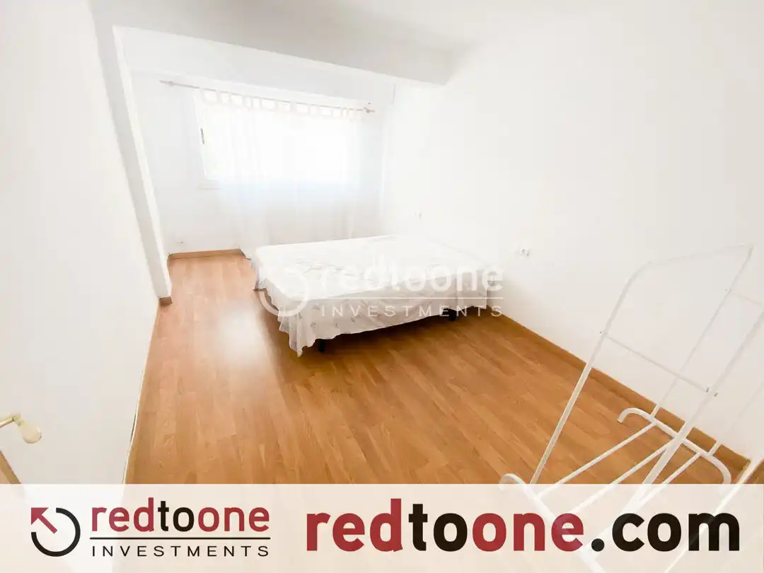 Habitación de Piso en venta en Alicante / Alacant con Terraza