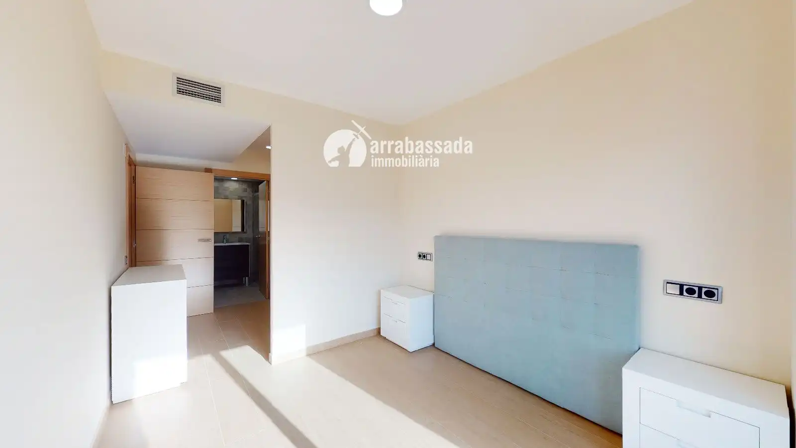 Piso de alquiler en Tarragona con Aire acondicionado, Calefacción y Terraza