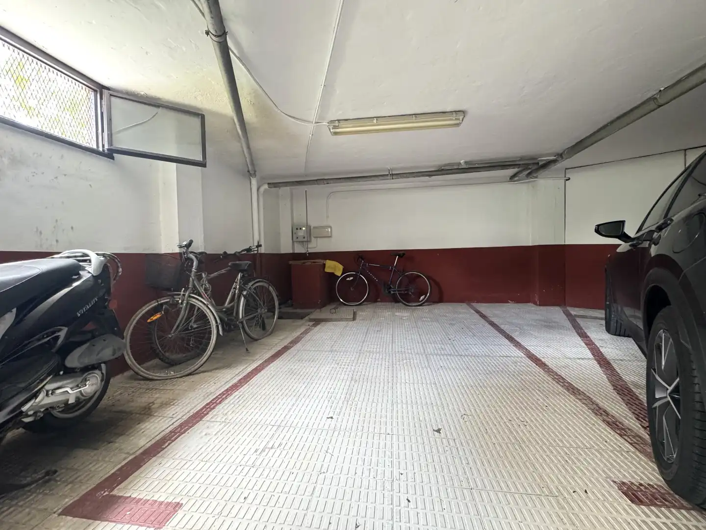 Parking de Piso en venta en Getxo  con Calefacción, Parquet y Terraza