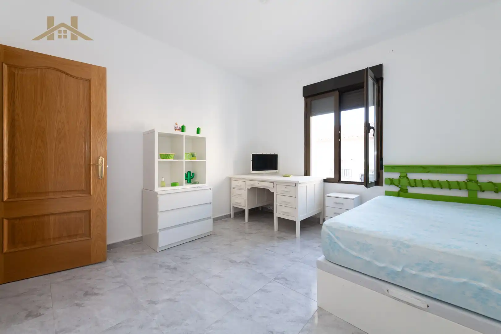 Maison mitoyenne avec jardin à vendre à Calle Bajada del Salvador, imagen 2