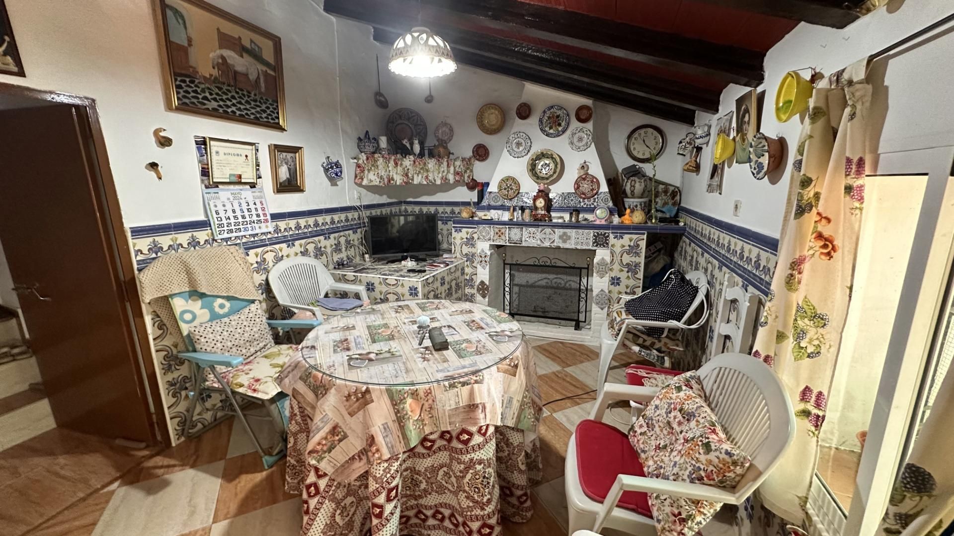 Dining room of Country house for sale in El Almendro  with Heating, Private garden and Storage room