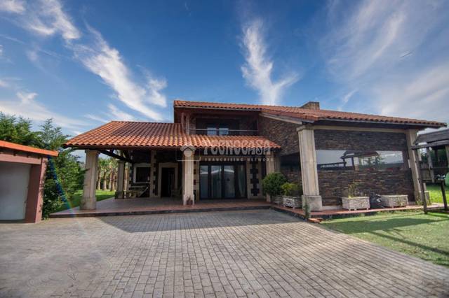 Casa-chalet en Venta en Polanco