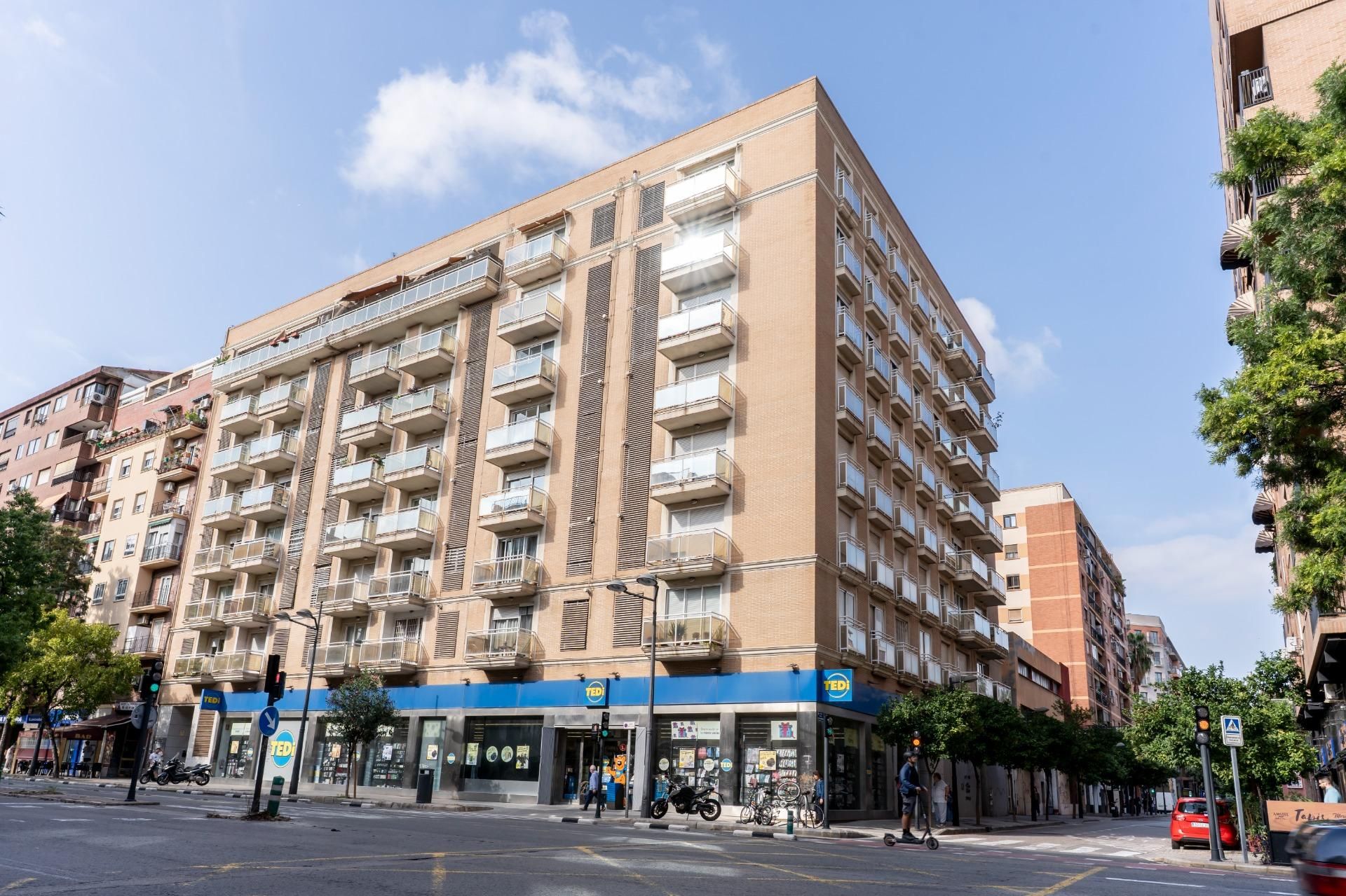 Vista exterior de Pis en venda en  Valencia Capital amb Aire condicionat, Calefacció i Terrassa