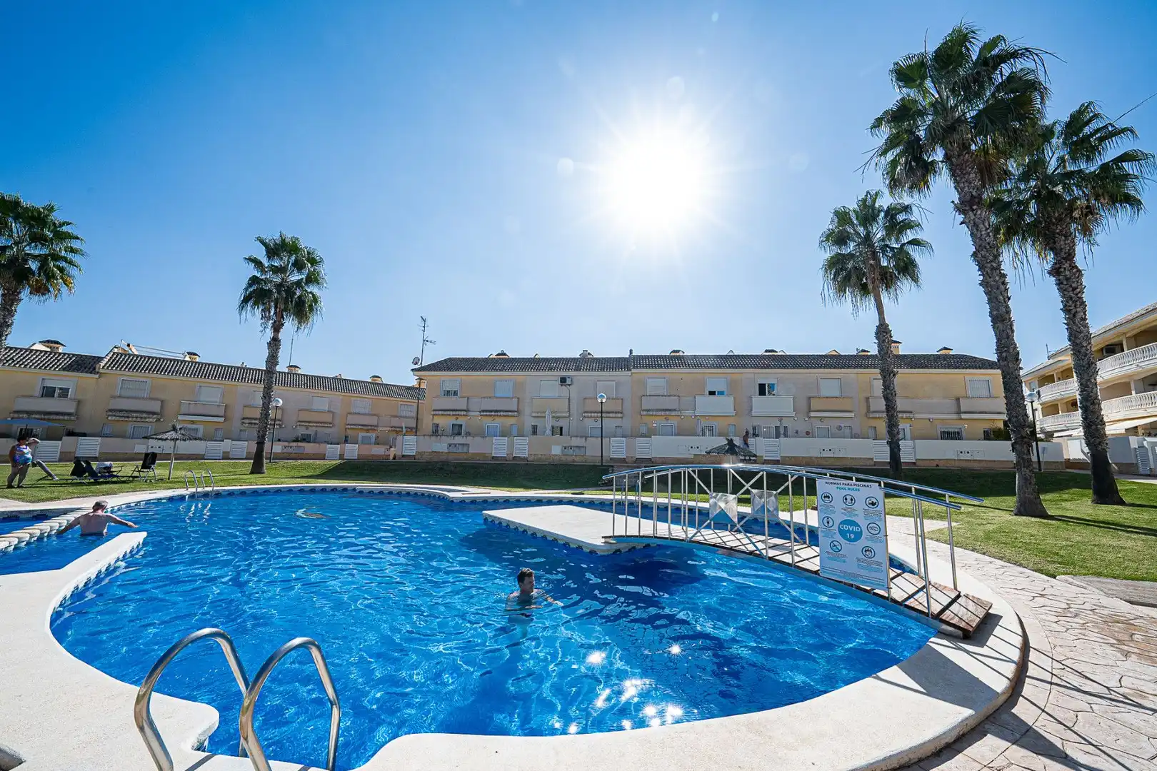 Casa con piscina en venta en Calle cabo de palos, imagen 7