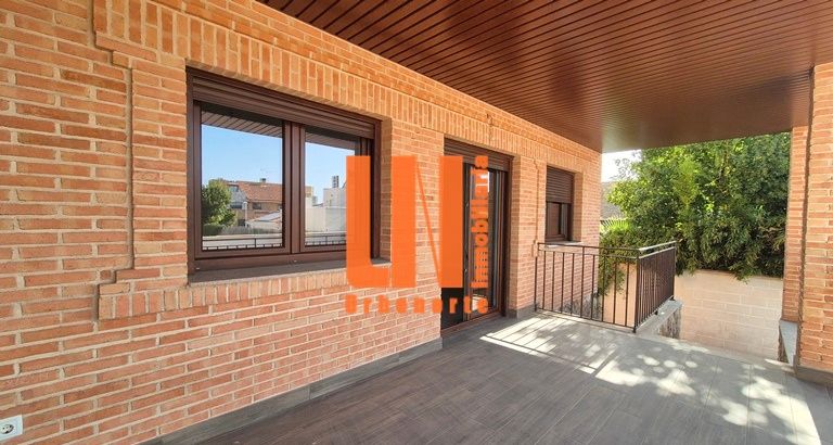 Terrassa de Casa o xalet de lloguer en Villanueva de la Cañada amb Aire condicionat, Calefacció i Jardí privat